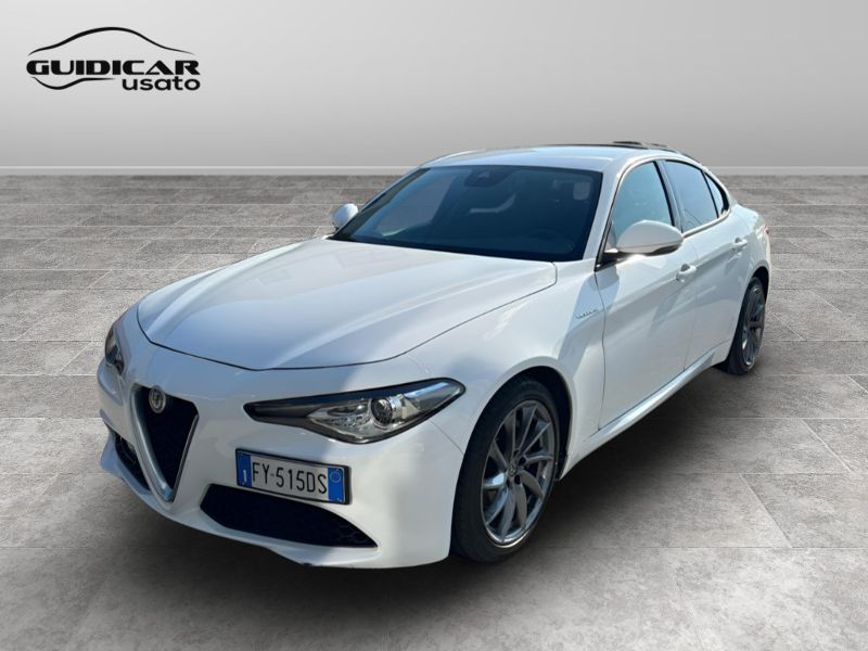 GuidiCar - ALFA ROMEO Giulia 2019 Giulia 2.2 t Giulia 150cv auto Usato
